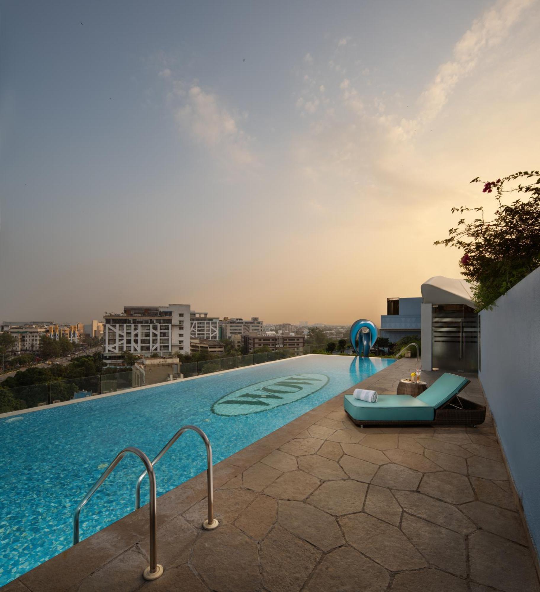 Wow Crest, Indore - Ihcl Seleqtions Buitenkant foto